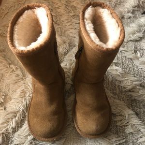 Girls size 10 UGG boots